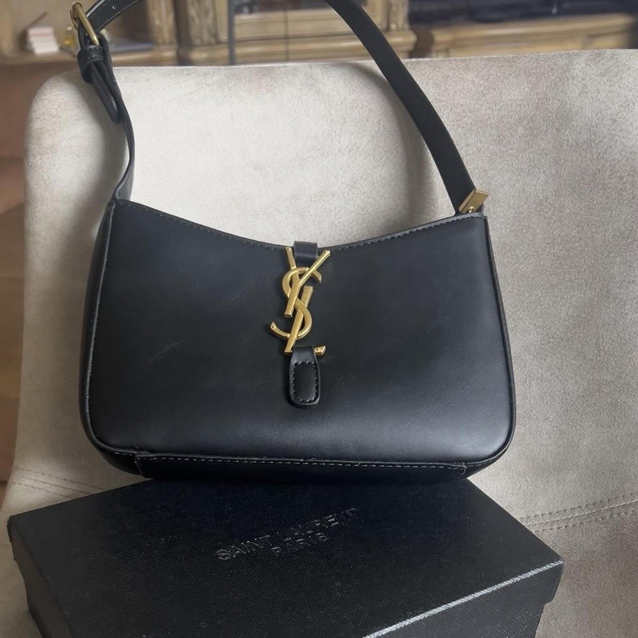 YSL Saint Laurent le 5 a 7 Smooth Leather Hobo Handbag Vert Fonce