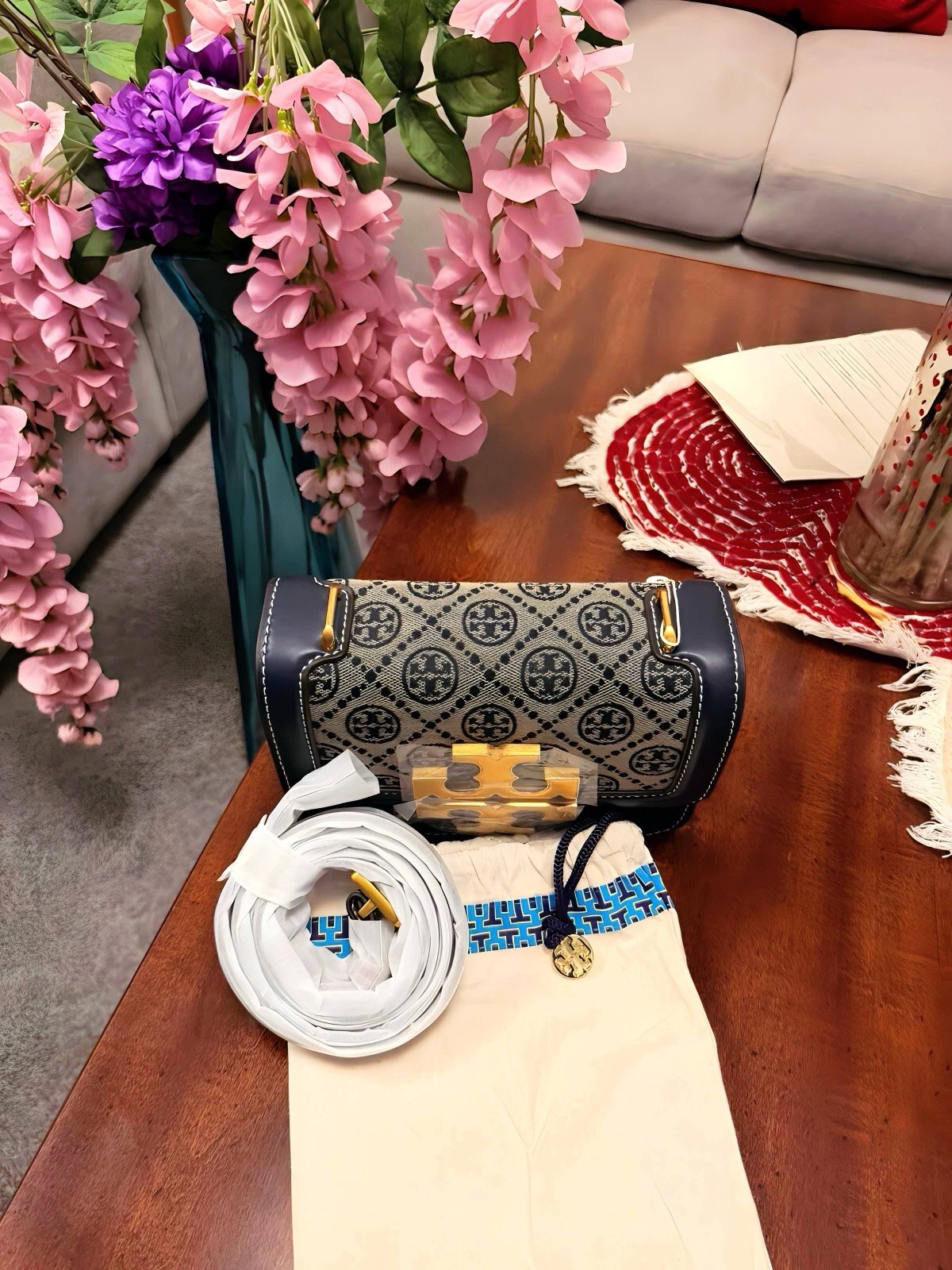 Tory Burch Navy/Beige Logo Crossbody Bag w/ Detachable Strap Dust Bag