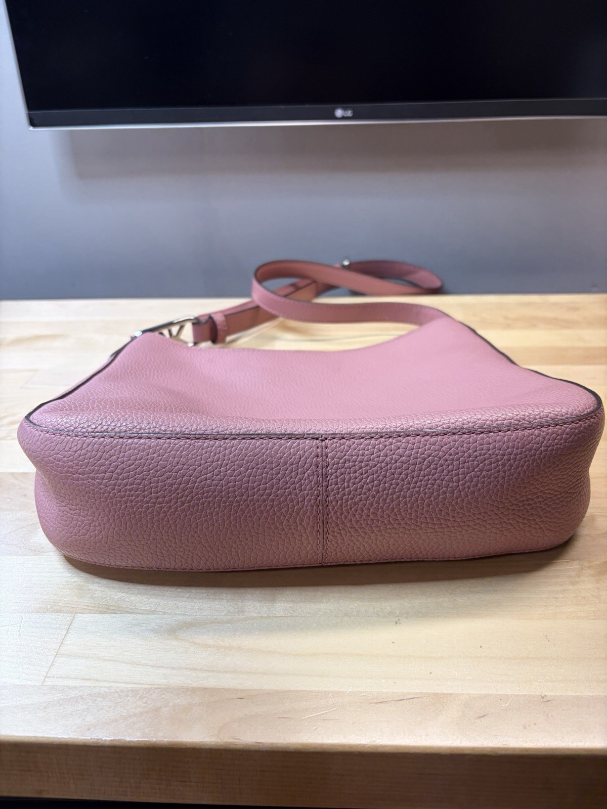 MICHAEL KORS Kensington Large Pebbled Leather Crossbody Bag