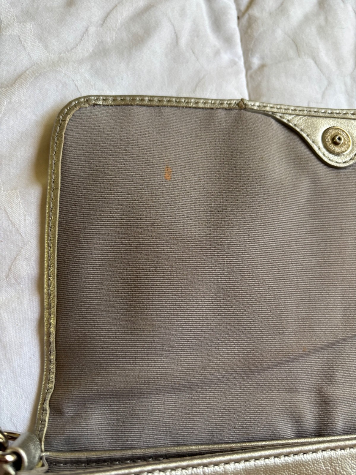 Coach Ashley Large Wristlet Clutch Metallic Silver Pleated Leather 9” x 5”