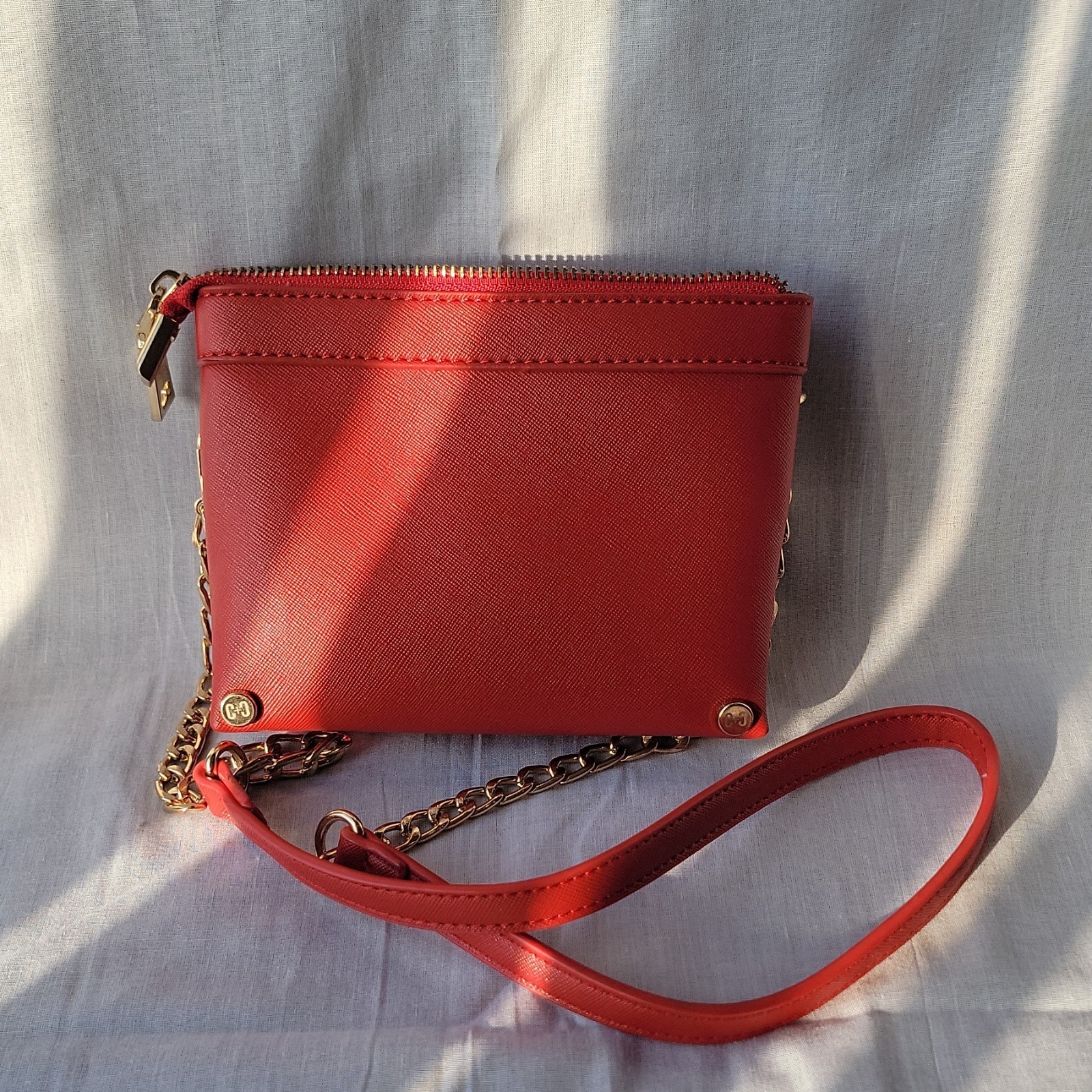 COCO + CARMEN Red Floral Crossbody Bag Gold Chain Logo Plaque Pre-owned