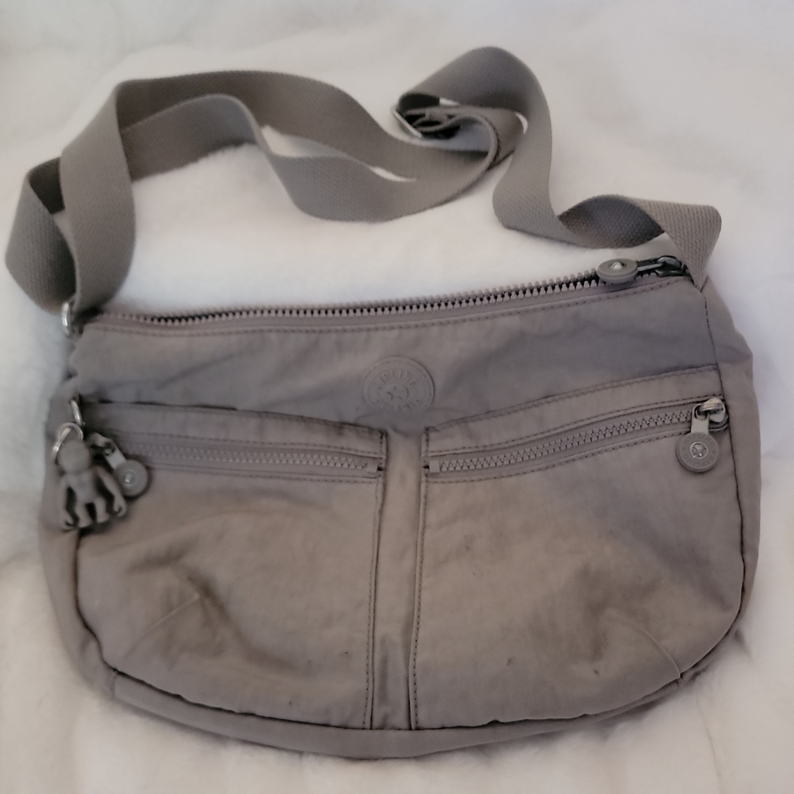 Kipling GREY GRIS Women’s Izellah Crossbody Bag, US One Size