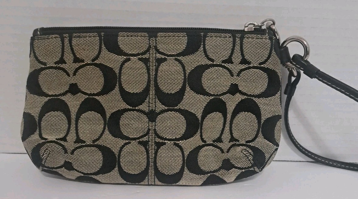 COACH Signature Legacy Jacquard Turnlock Wristlet Clutch