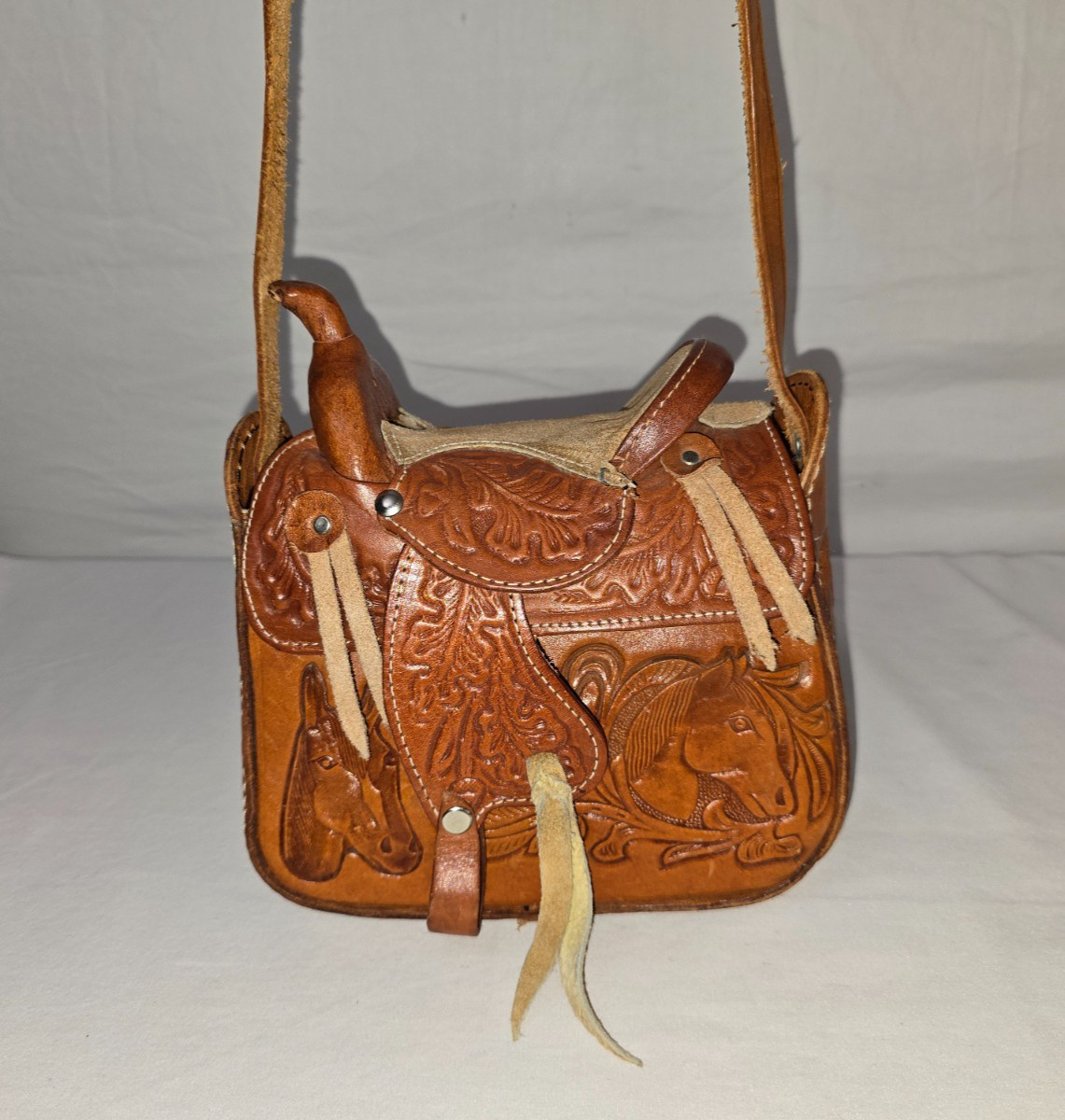 VTG Hand Tooled Leather Horse Riding Saddle Crossbody Shoulder Bag MEXICO