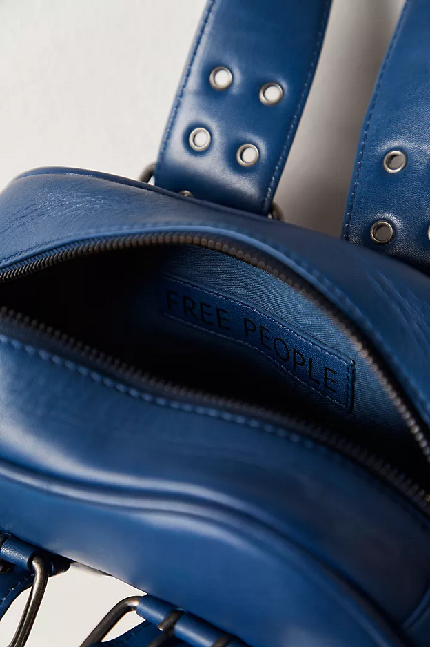 NEW FREE PEOPLE BLUE LEATHER SAY YES BUCKLE BAG