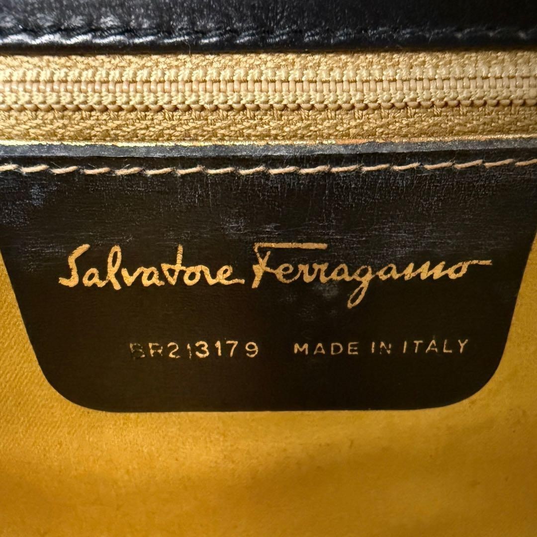 Salvatore Ferragamo Gold Leather Tassel Women’s Shoulder Bag Used Authentic
