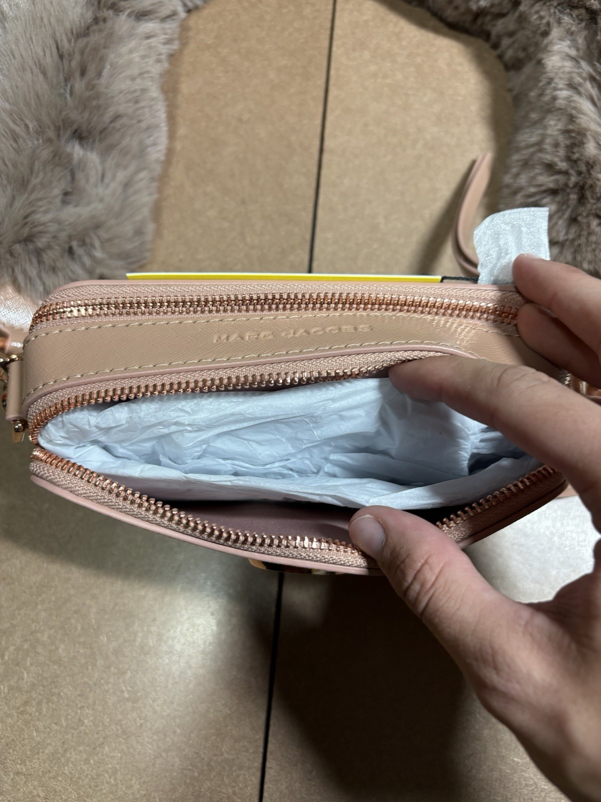 Marc Jacobs Year of the Rabbit Snapshot Bag Pink Leather Faux Fur Strap NWT