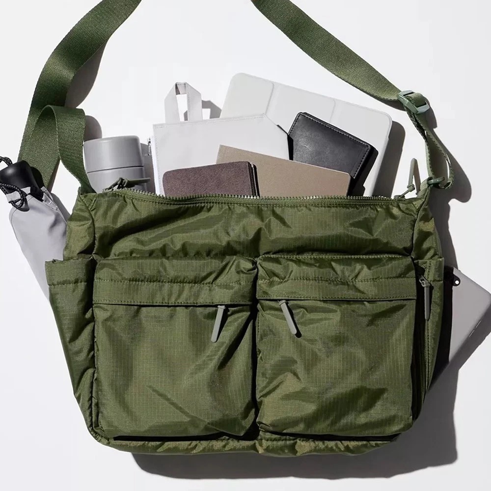 UNIQLO Multi Pocket Shoulder Bag 2 Colors Handbag For Men Women Messenger Bags