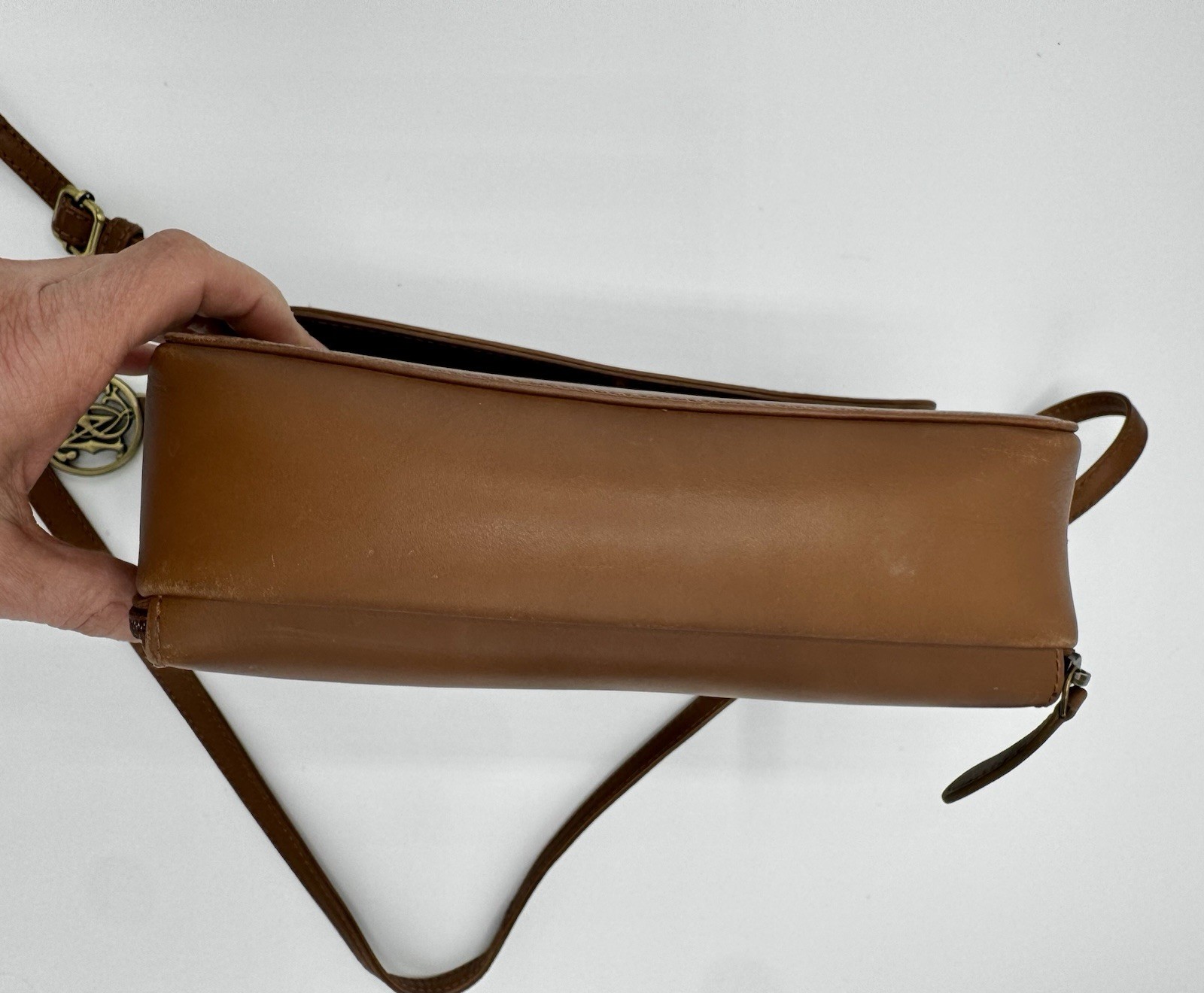 Smith & Wesson Cross Body Bag CCW Concealed Carry Purse Brown