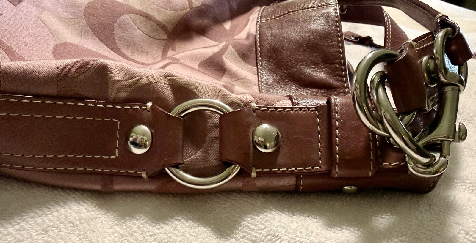 Coach Pink Signature Logo Shoulder Bag Zip Top Detachable Strap Silver