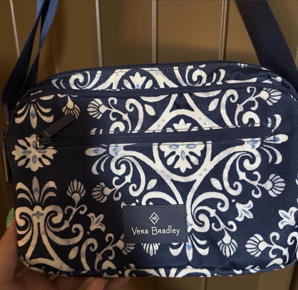 Vera Bradley Blue White Floral Zip Crossbody Bag Adjustable Strap Pockets