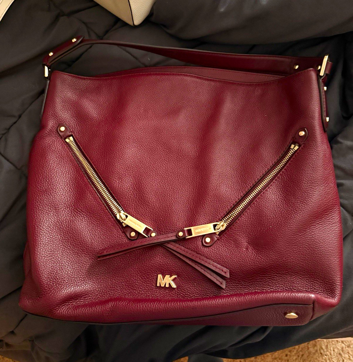 Michael Kors Burgundy Pebbled Shoulder Bag Gold Hardware Zip