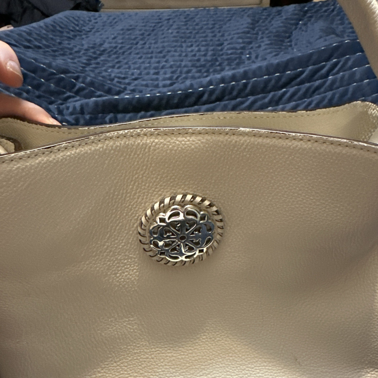 BRIGHTON FERRARA COLLECTION WHITE NOELLE BUCKET BAG CROSSBODY SHOULDER BAG $410
