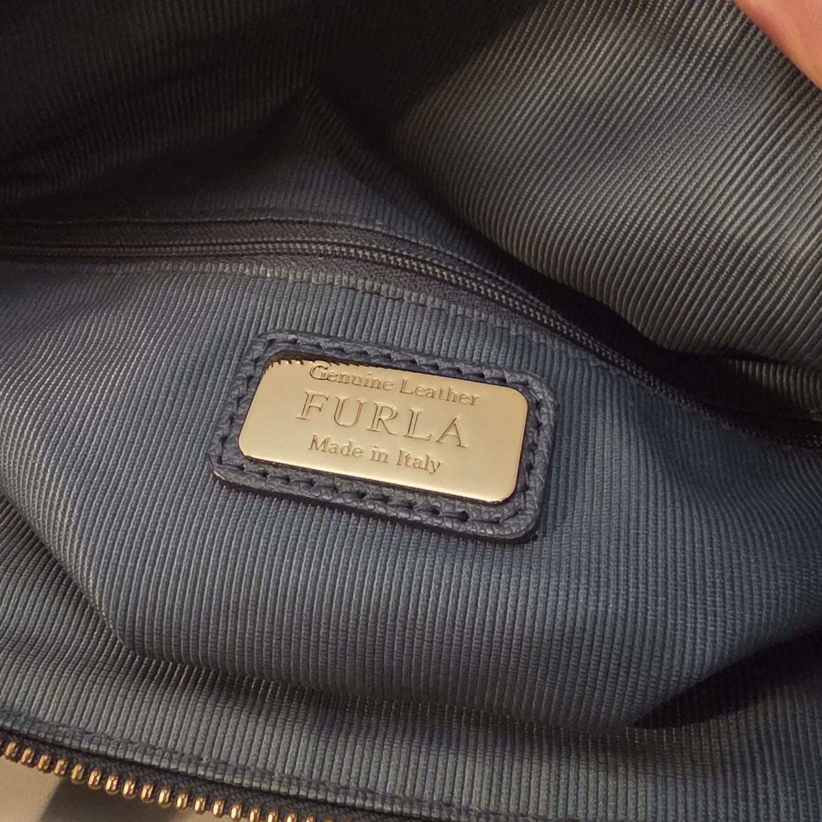 Furla Piper Dome M Satchel Crossbody Top Handle Hand Bag Leather Blue Cobalto