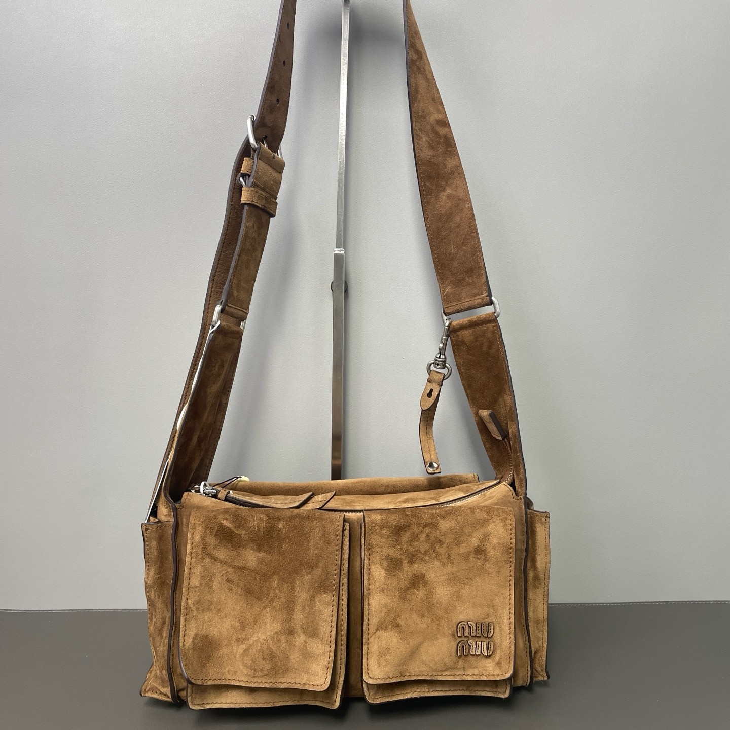 Miu Miu Pre-Owned Authentic Messenger Bag Brown