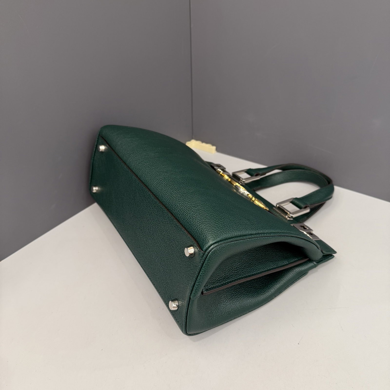 Gucci Horsebit Small Zumi Top Handle Bag Green Grained Calfskin (qy040126g3)