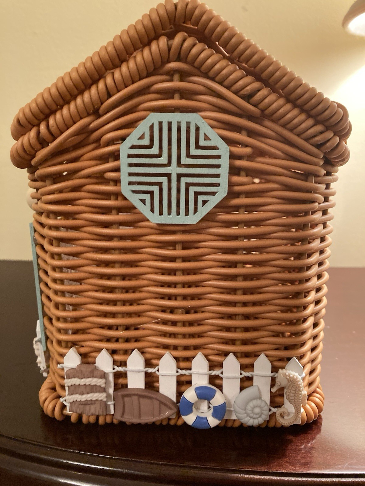 Vacation Wicker Cottage Purses