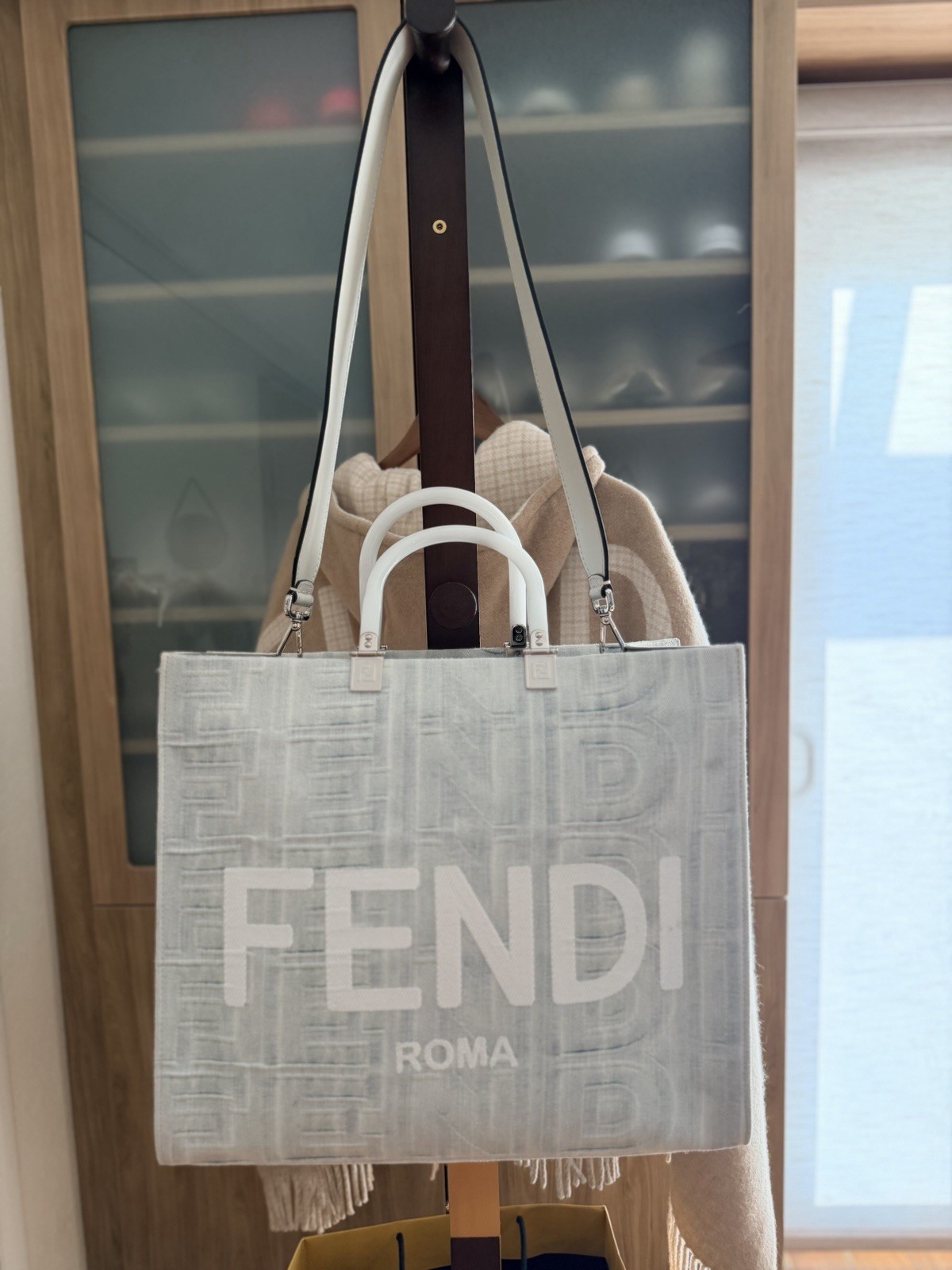FENDI Sunshine Large Tote Denim Jacquard FF Roma Shopper 8BH386 Blue White
