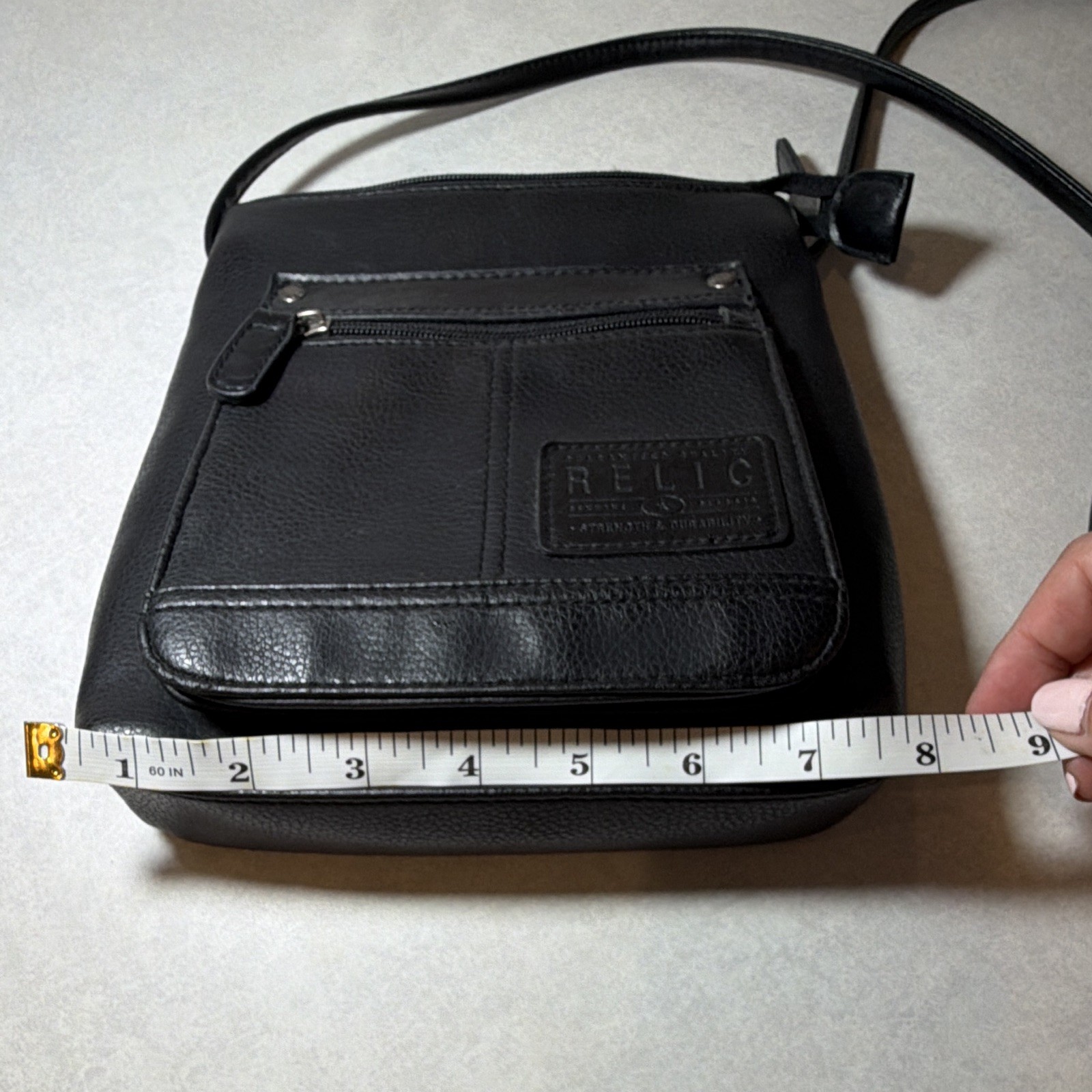 Relic Black Pebbled Crossbody Bag Zip Top Detachable Strap Front Zip Pocket