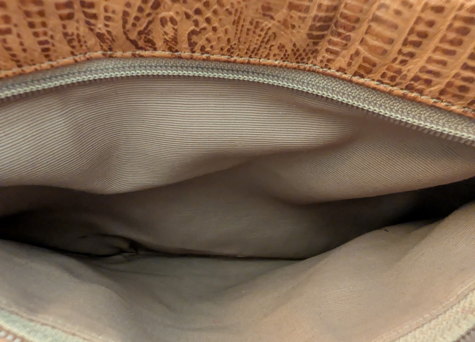 Sharif Genuine Snake Skin Flap Shoulder Bag Vintage In Great Condition.