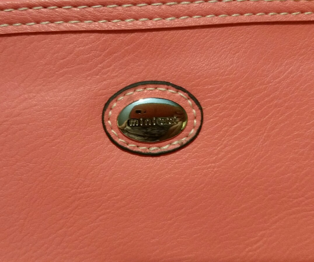Minicci Pink Salmon purse with Chain strap