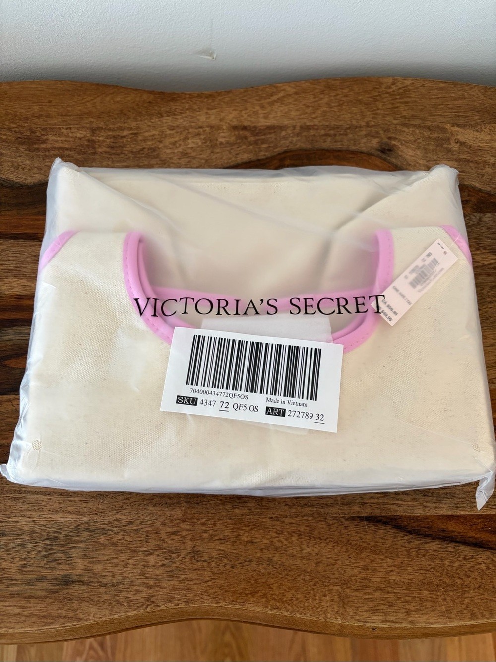 NEW! Victoria’s Secret Ombré Monogram Logo Tote Bag