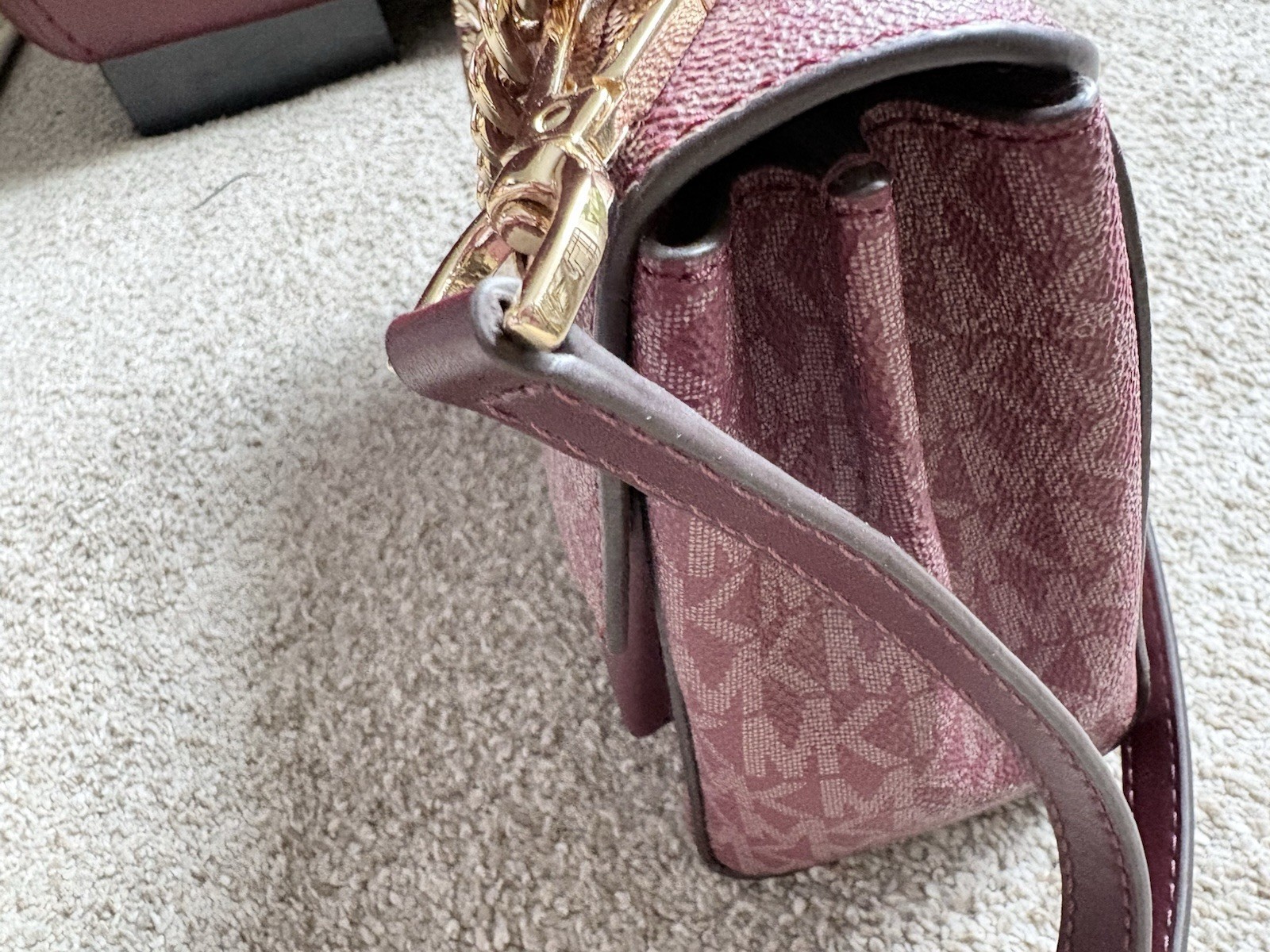 Michael Kors Purple Logo Crossbody Bag Gold Chain Hardware Turn Lock Detach