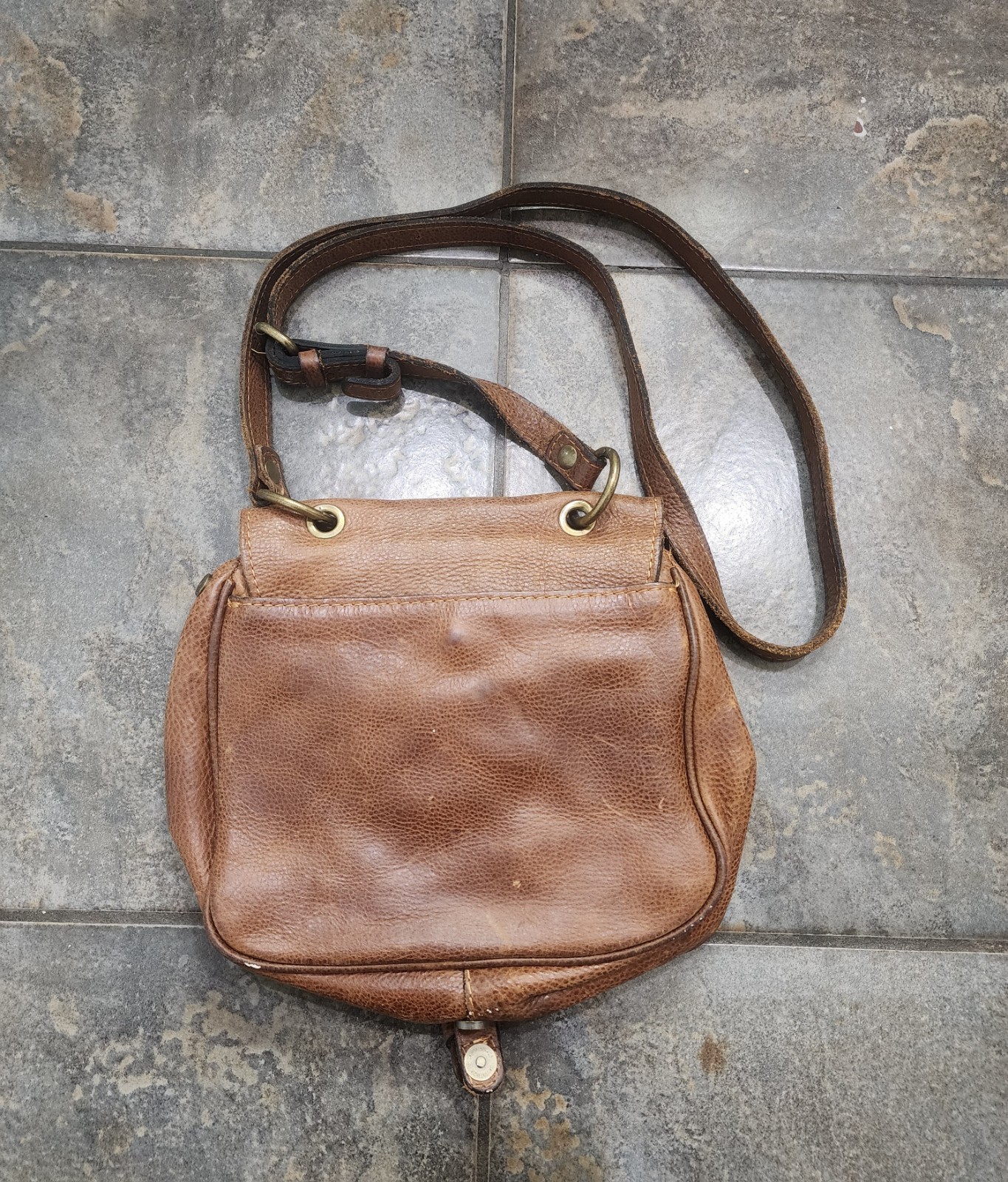 Patricia Nash Brown Leather Crossbody Indie Boho Brass Hardware Purse Bag