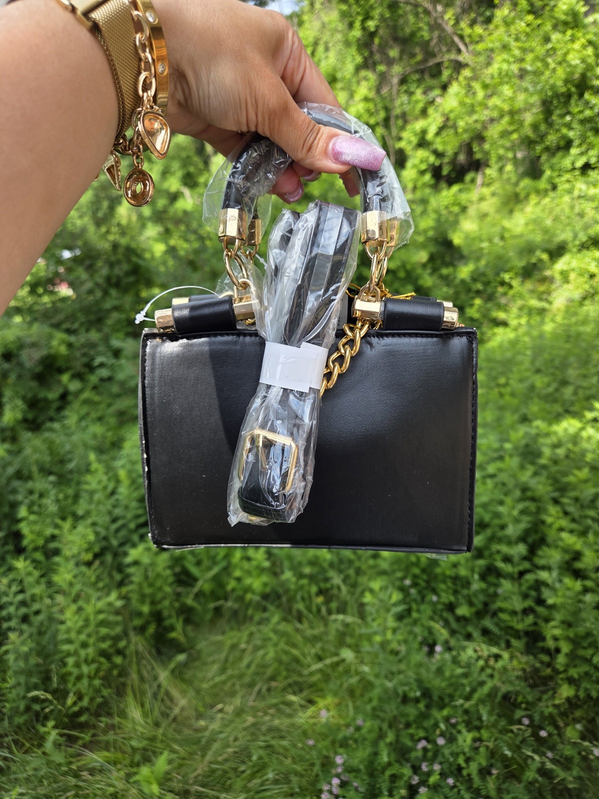 Mini Black Satchel Top Handle Textured Gold Hardware Purse w/ Cardholder