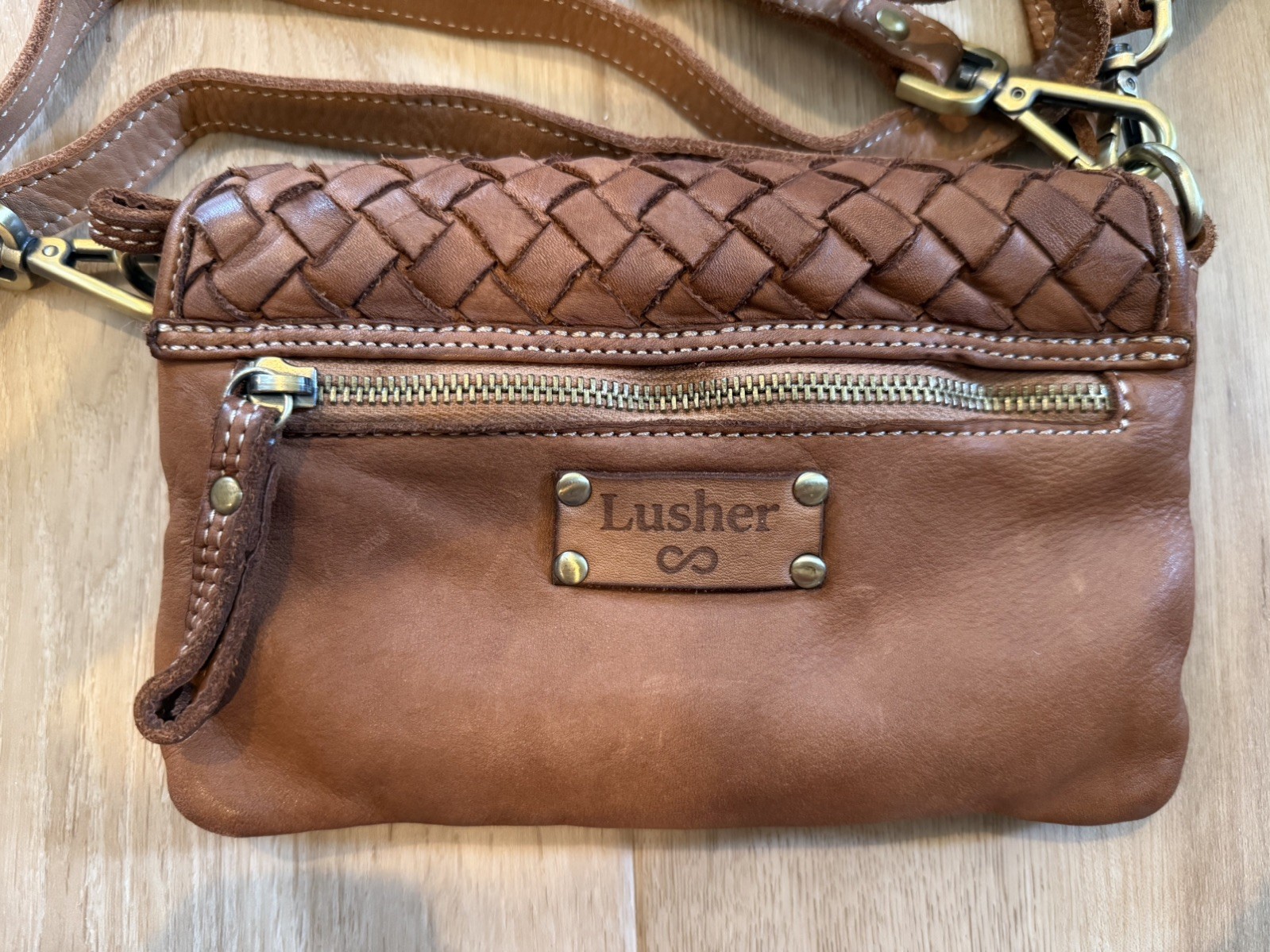Lusher Italy Brown Woven Leather Crossbody Shoulder Bag Braided Flap Purse