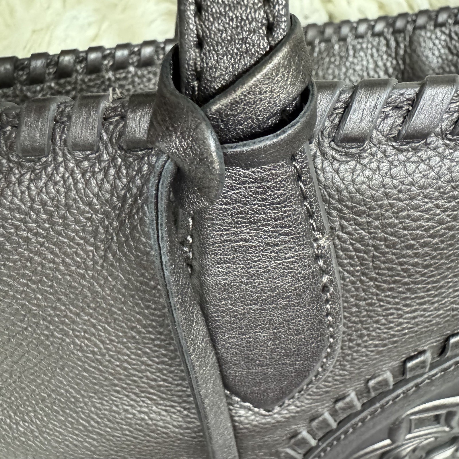 BRIGHTON FERRARA COLLECTION PEWTER GABRIELLA MEDALLION TASSELED TOTE PURSE