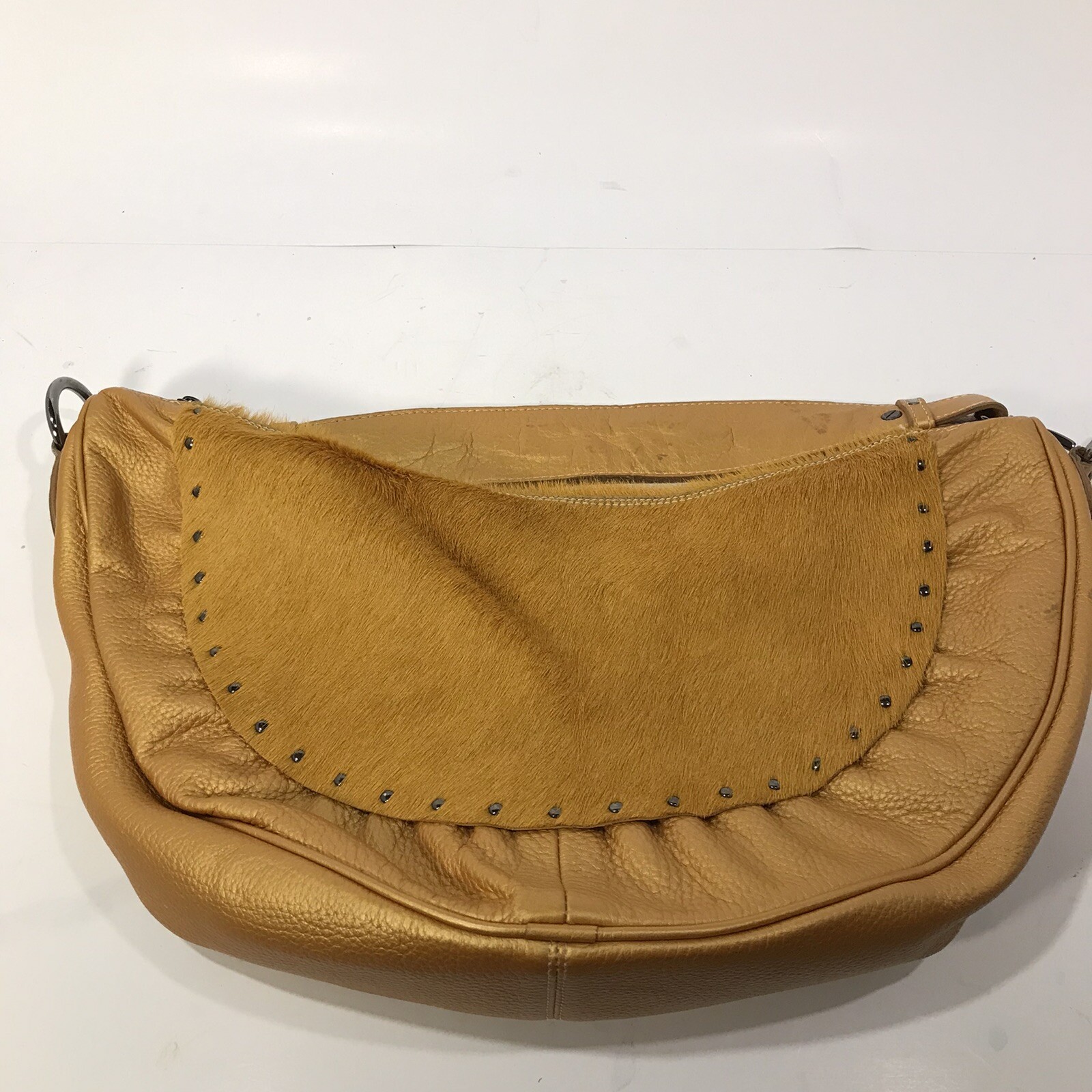 Berge Italy 100% Leather&Calfskin Handbag in Gold Made in Italy-Unused Condition