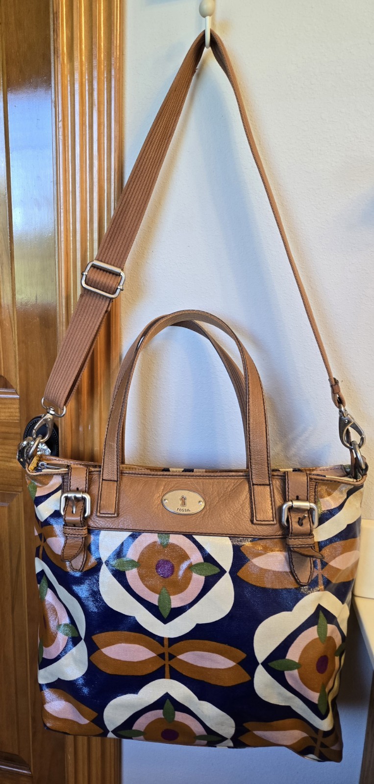 Fossil Key-Per Multicolor Floral Satchel, Crossbody, Wallet And Wristlet Set