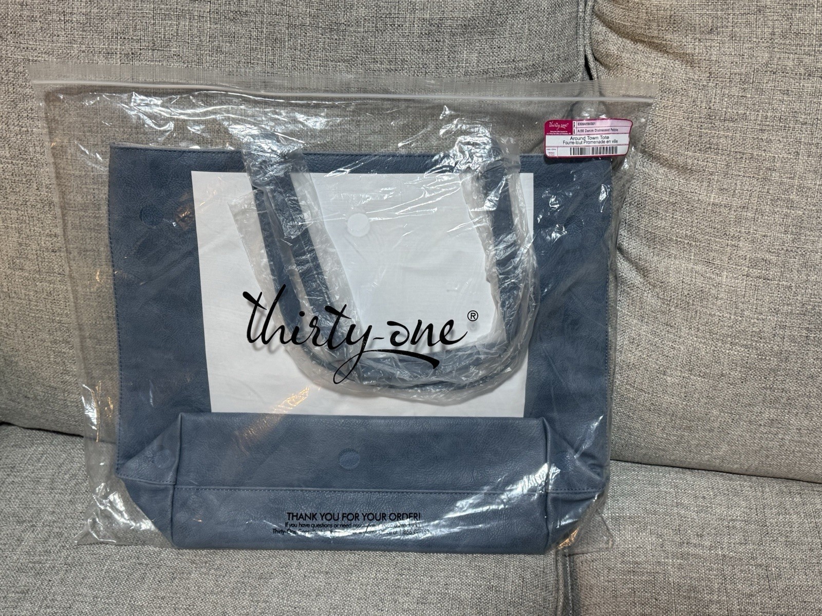 Thirty-One Around Town Tote in Denim Distressed Pebble (Blue)!! New With Tags