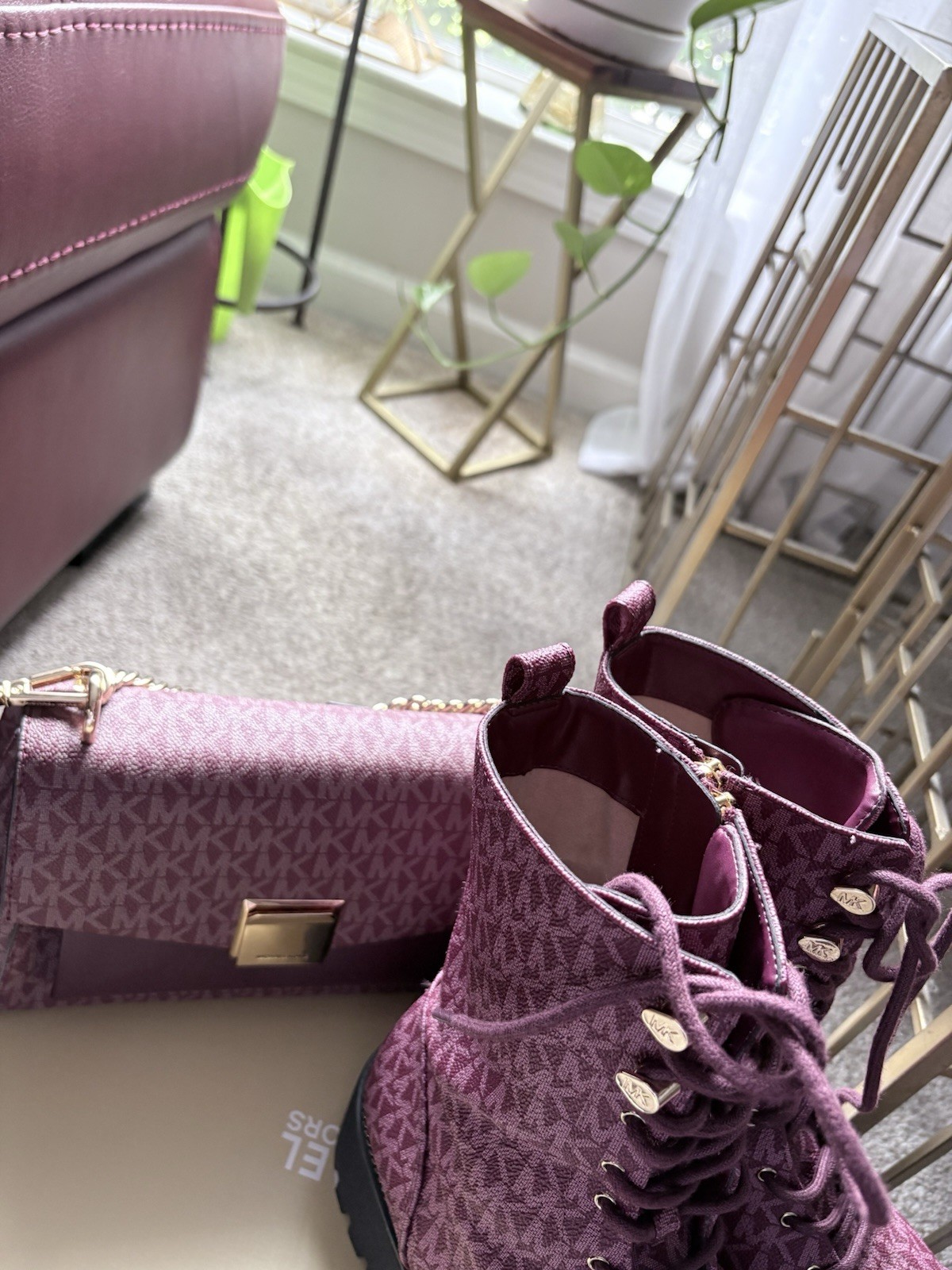 Michael Kors Purple Logo Crossbody Bag Gold Chain Hardware Turn Lock Detach