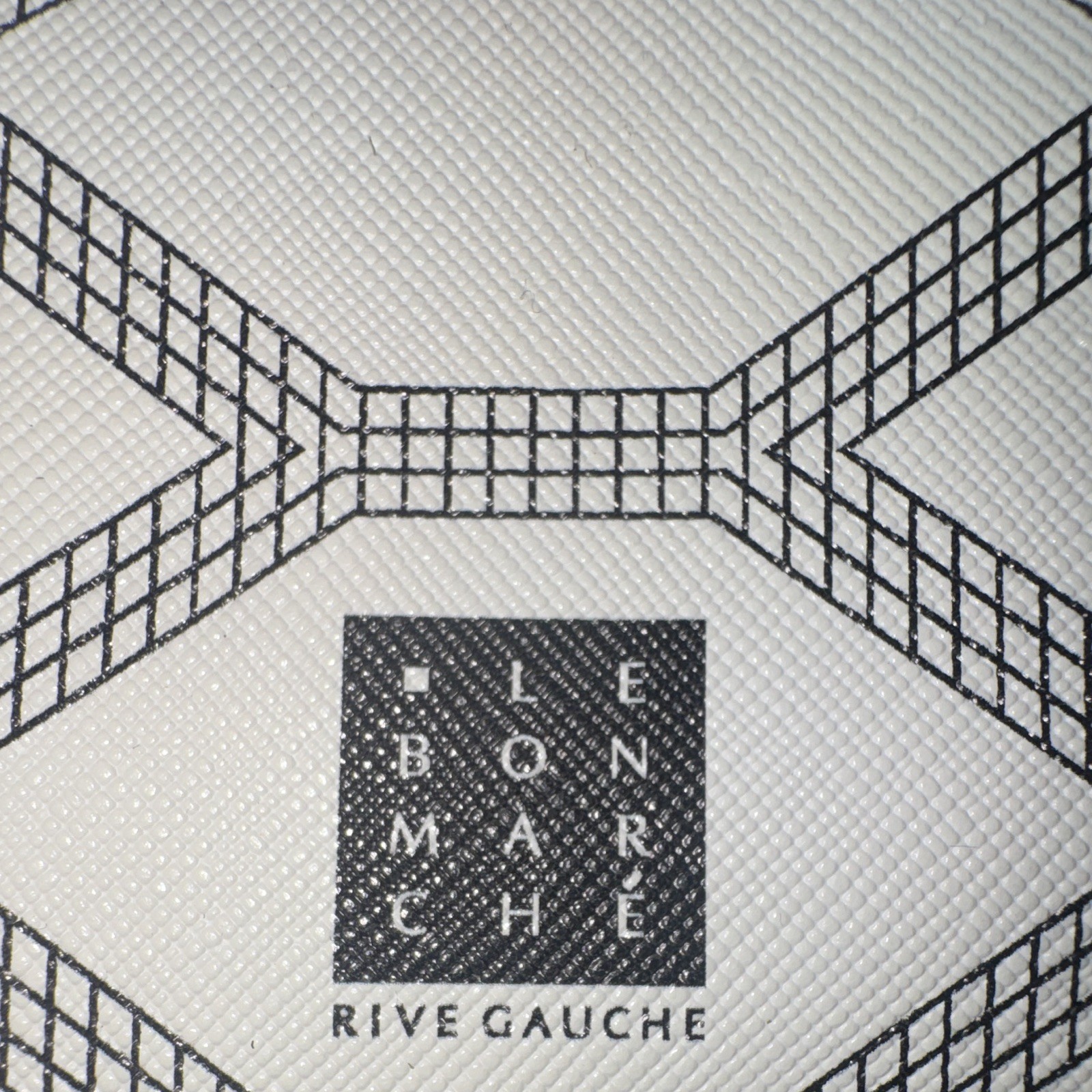 Le Bon Marche Rive Gauche White/Gray Geometric Zip Wristlet Strap Clutch Bag