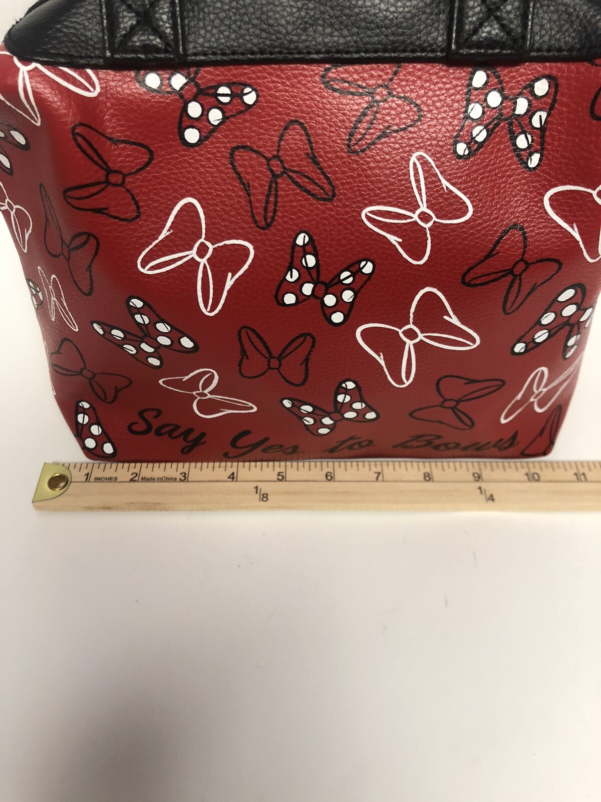 Limited Edition Disney Parks Minnie Mouse Say Yes to Bows Satchel Handbag Purse
