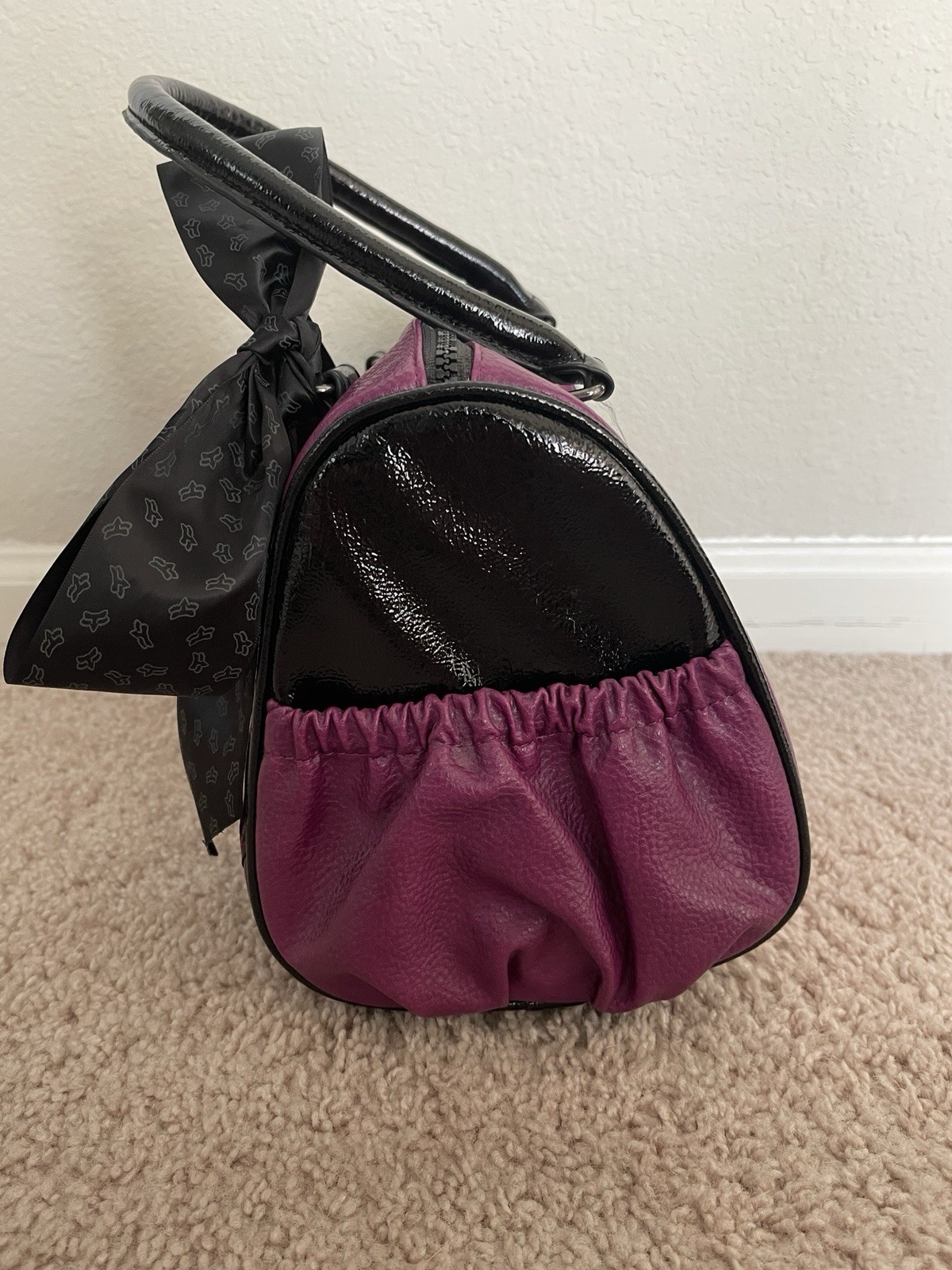 Fox Racing Y2K 90 Purple/Black Top Handle Purse, Lined, Pockets, Charm, Bow