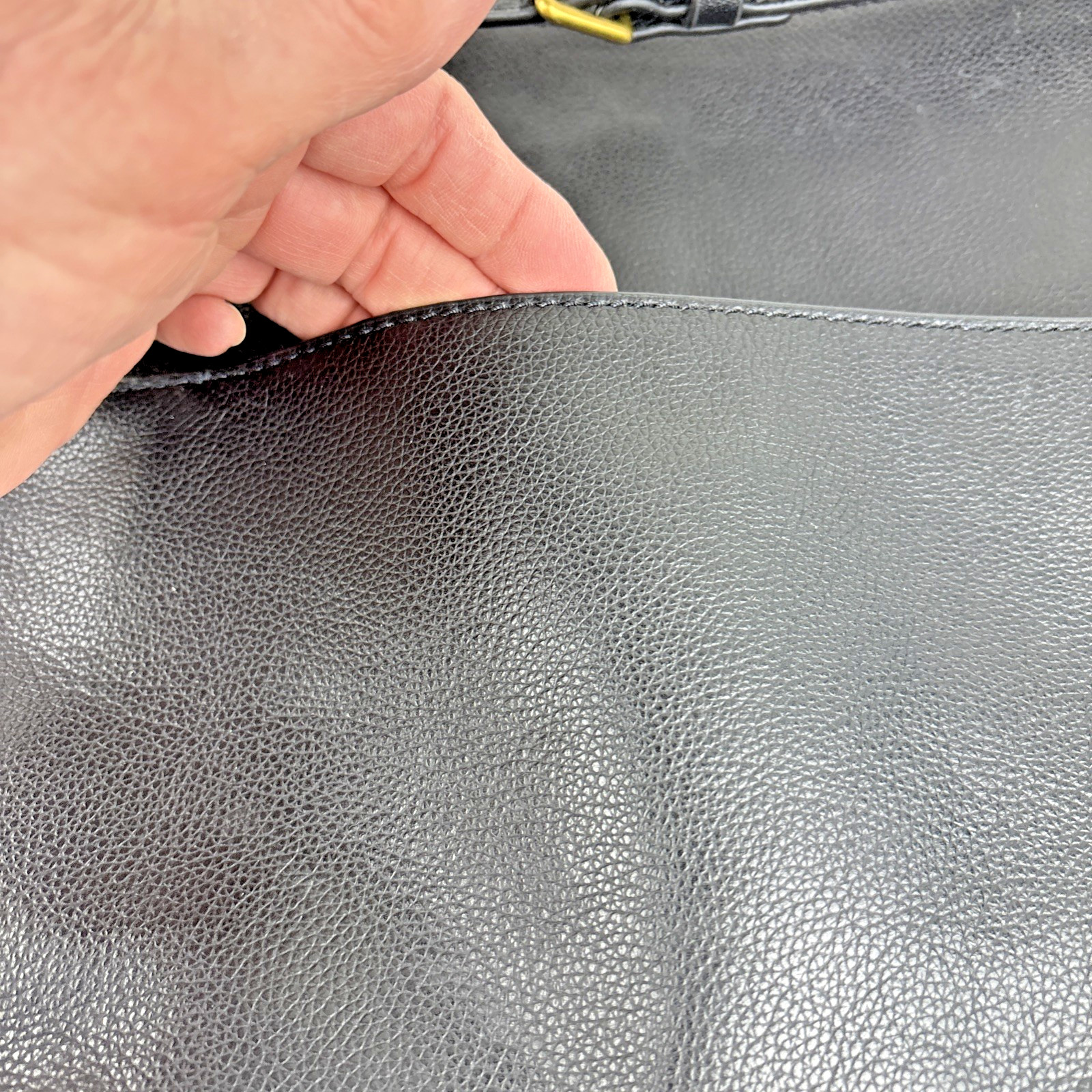 Black Fossil Fiona Crossbody Pebble Leather Purse 40″ Long Detachable Strap
