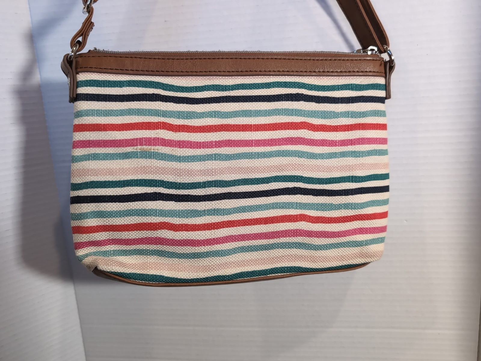 RELIC by FOSSIL COLORFUL STRIPES Woven CROSSBODY/SHOULDER BAG BROWN TRIM