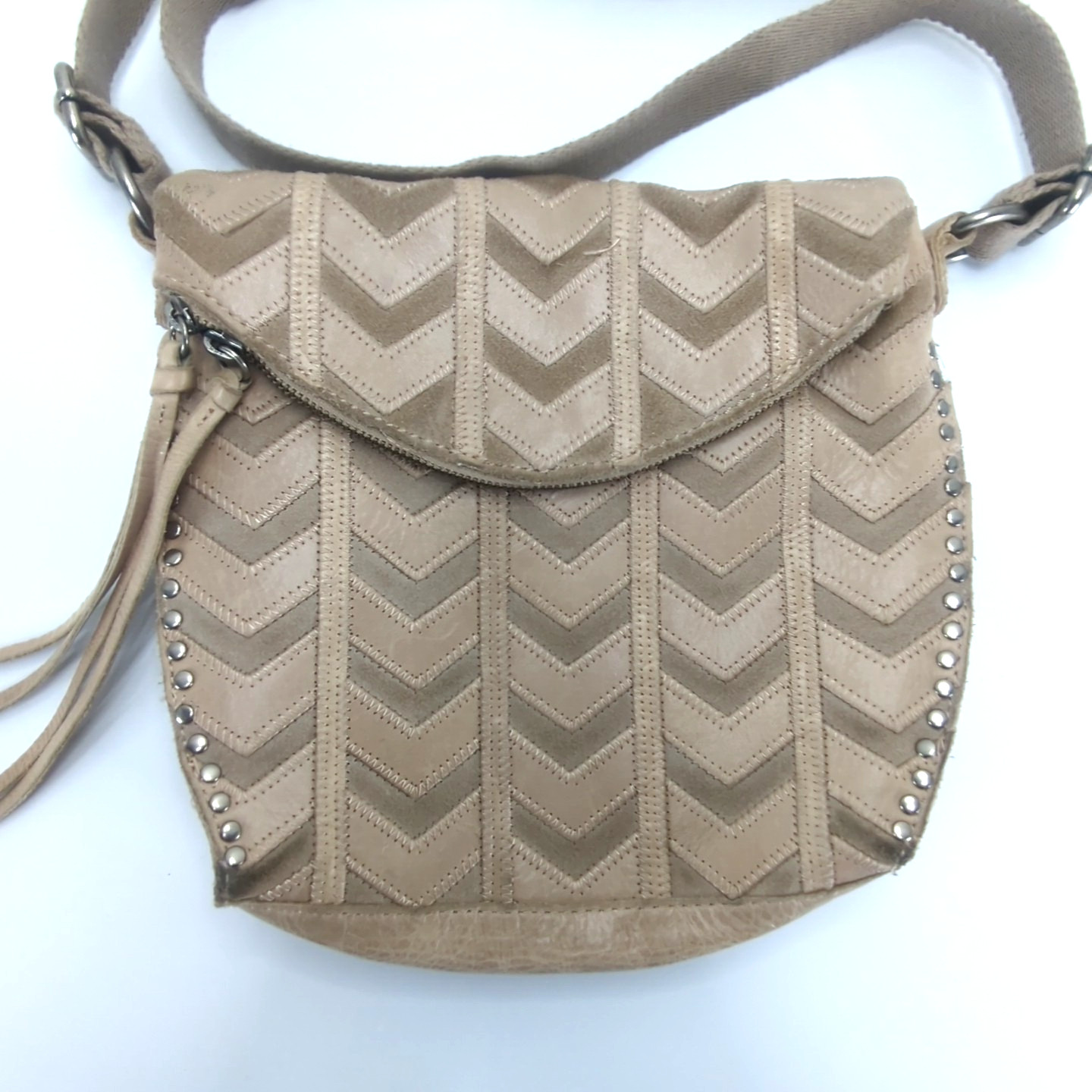 The Sak Crossbody Purse Shoulder Messenger Bag Cheveron Patchwork Studded Used