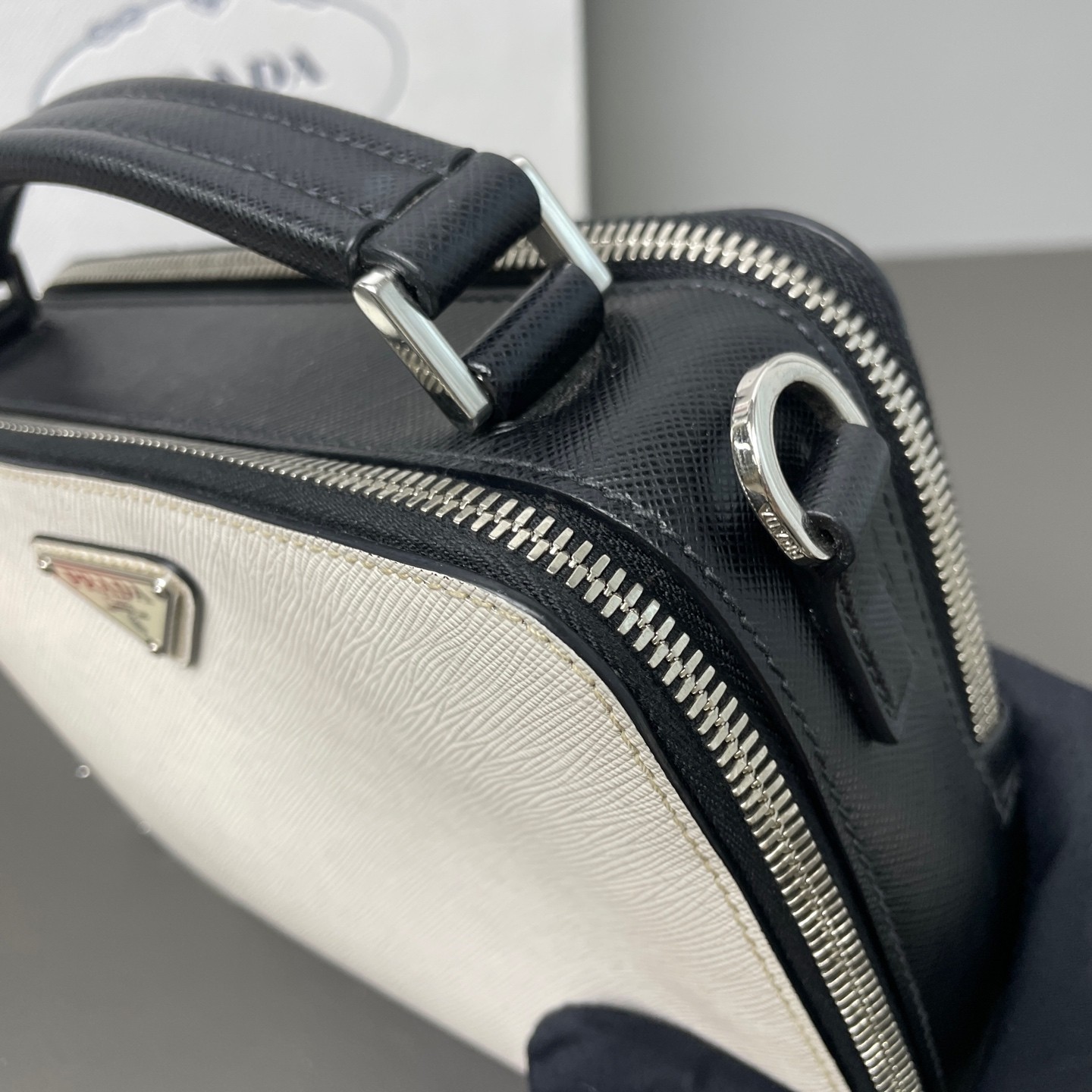 Prada Pre-Owned Authentic Camera Bag Colorblock Leather Free Tracked Shipping