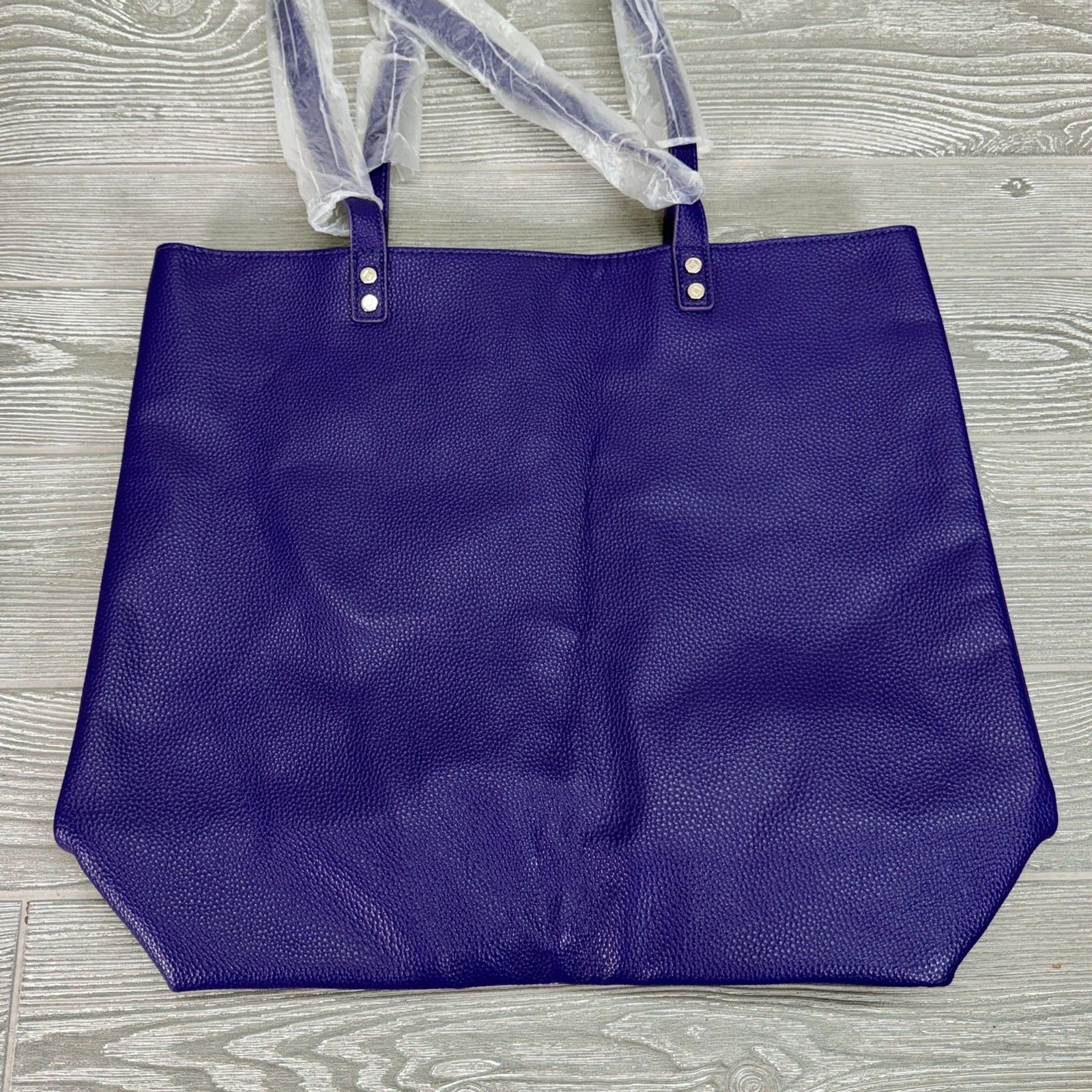 Jewell by Thirty-One Around Town Shoulder Tote Bag Purple w/ Polka Dots – NEW!