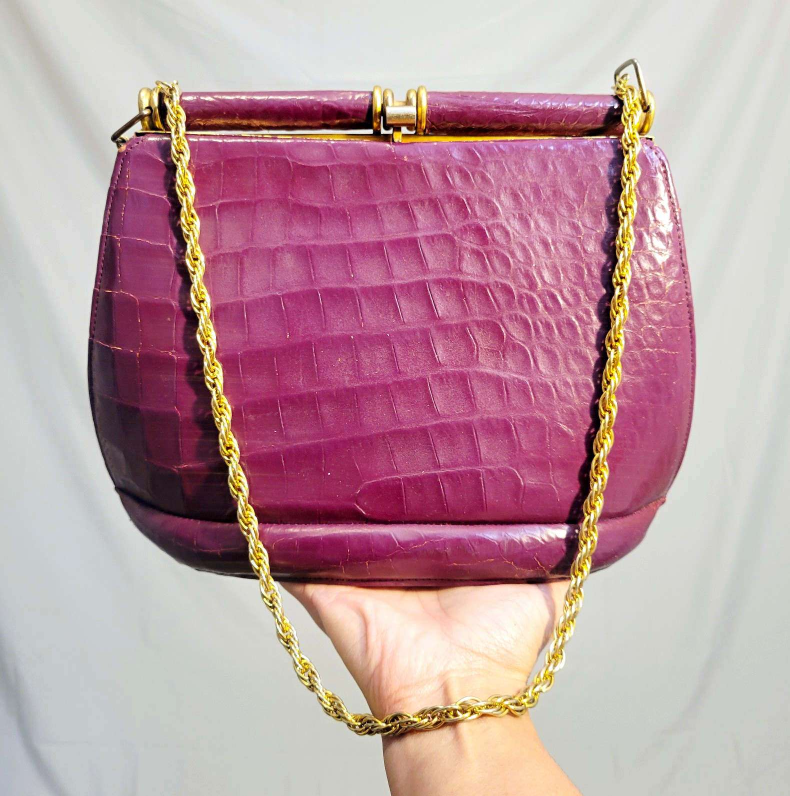 Authentic 1940s Alligator Purple Embossed Shoulder Bag