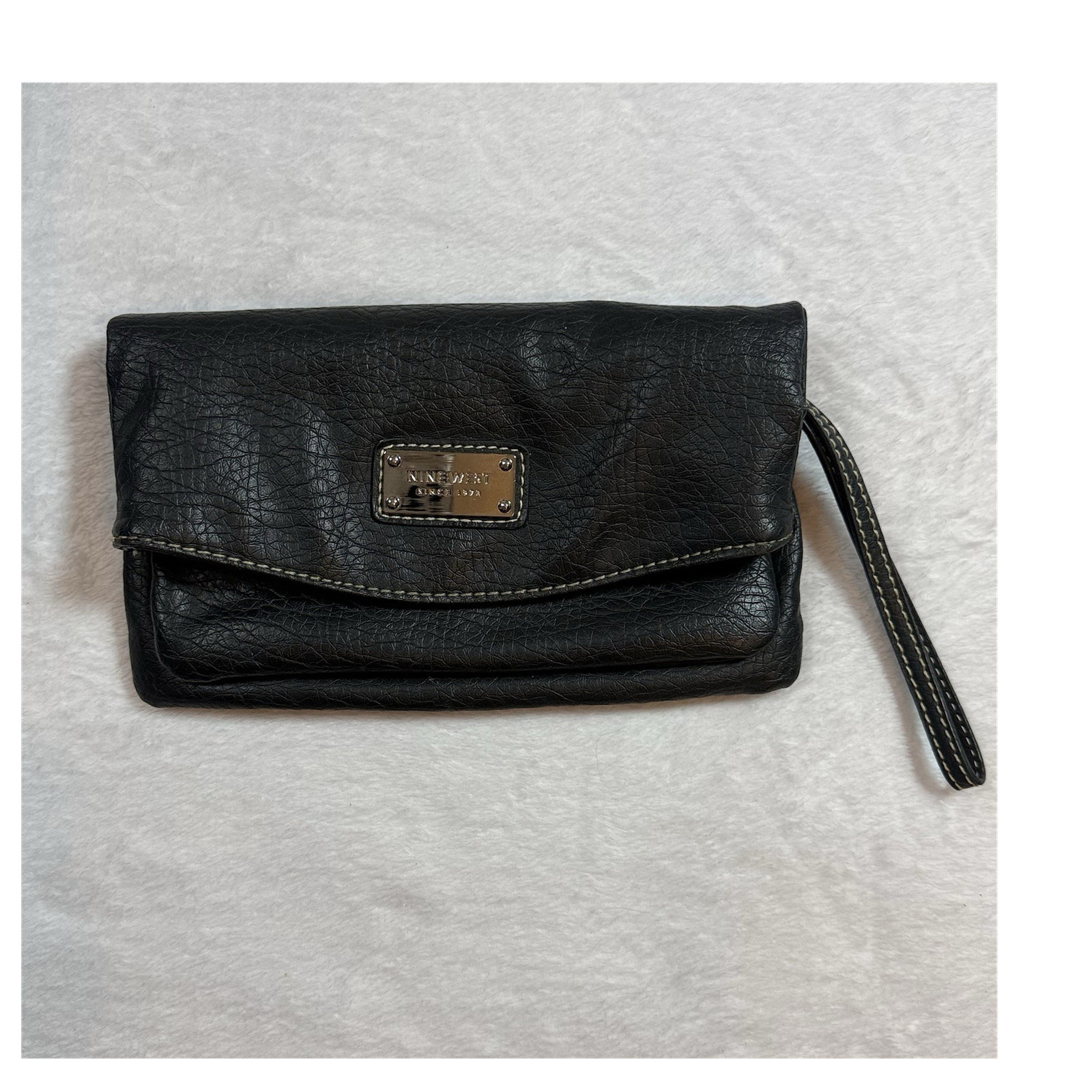 Nine West Black Wristlet Clutch Stitching Logo Plaque Textured Classic