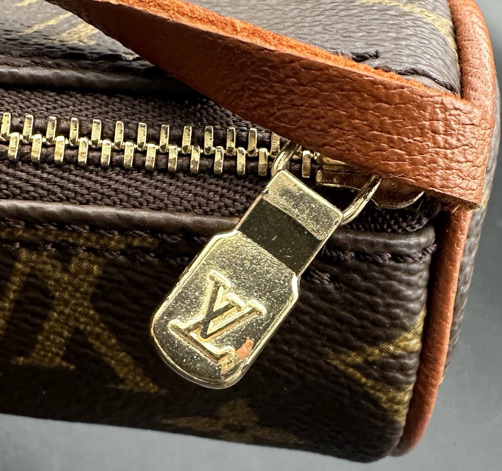 Louis Vuitton Monogram Brown Papillon Accessory Pochette Pouch Bag Cylinder 6.5”