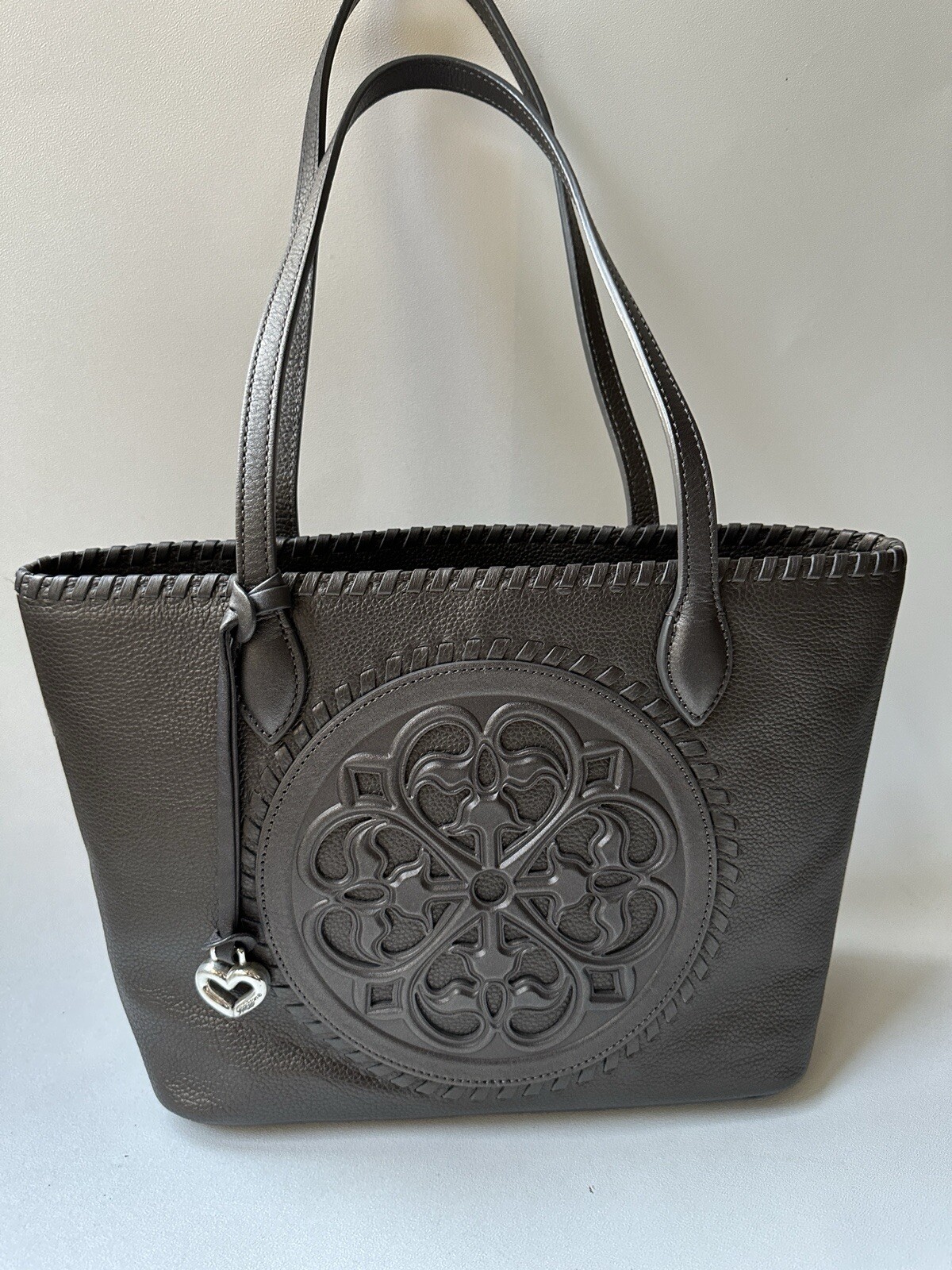 BRIGHTON FERRARA COLLECTION PEWTER EMILIA MEDALLION TOTE PURSE (MISSING TASSEL)