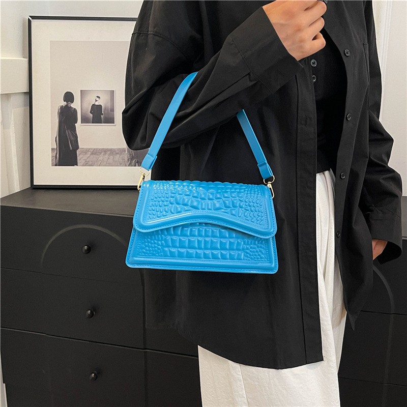 Crocodile Pattern PU Square Bag, Embossed, Hard, Multiple Colors, Stylish Access
