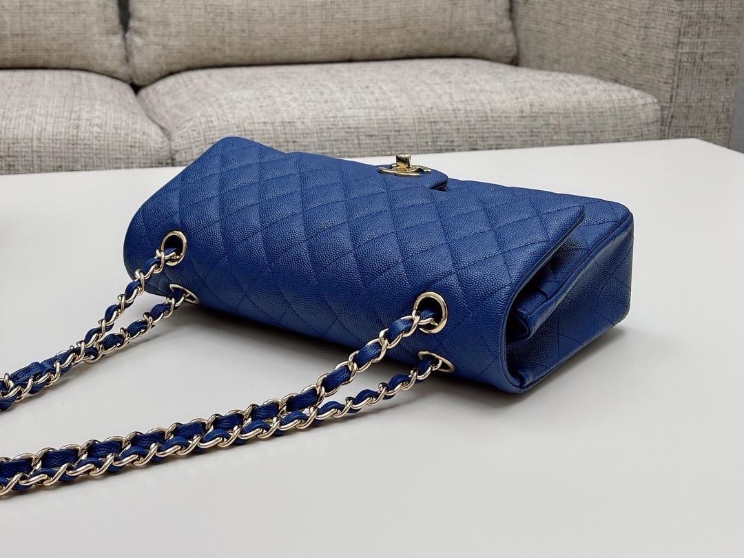 CHANEL Blue Quilted Flap Shoulder Bag Turn Lock Gold Chain Strap Medium