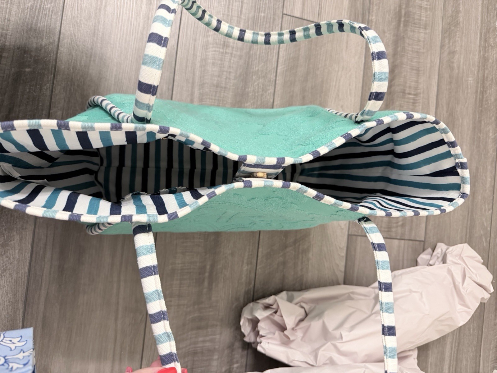 Roller Rabbit Large Turquoise Tote Quilted Striped Lined Magnetic, Strap